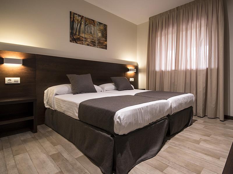 Complejo O Pineiral A Fonsagrada Hotell Exteriör bild